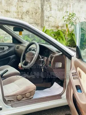 Nissan Presea 1995
