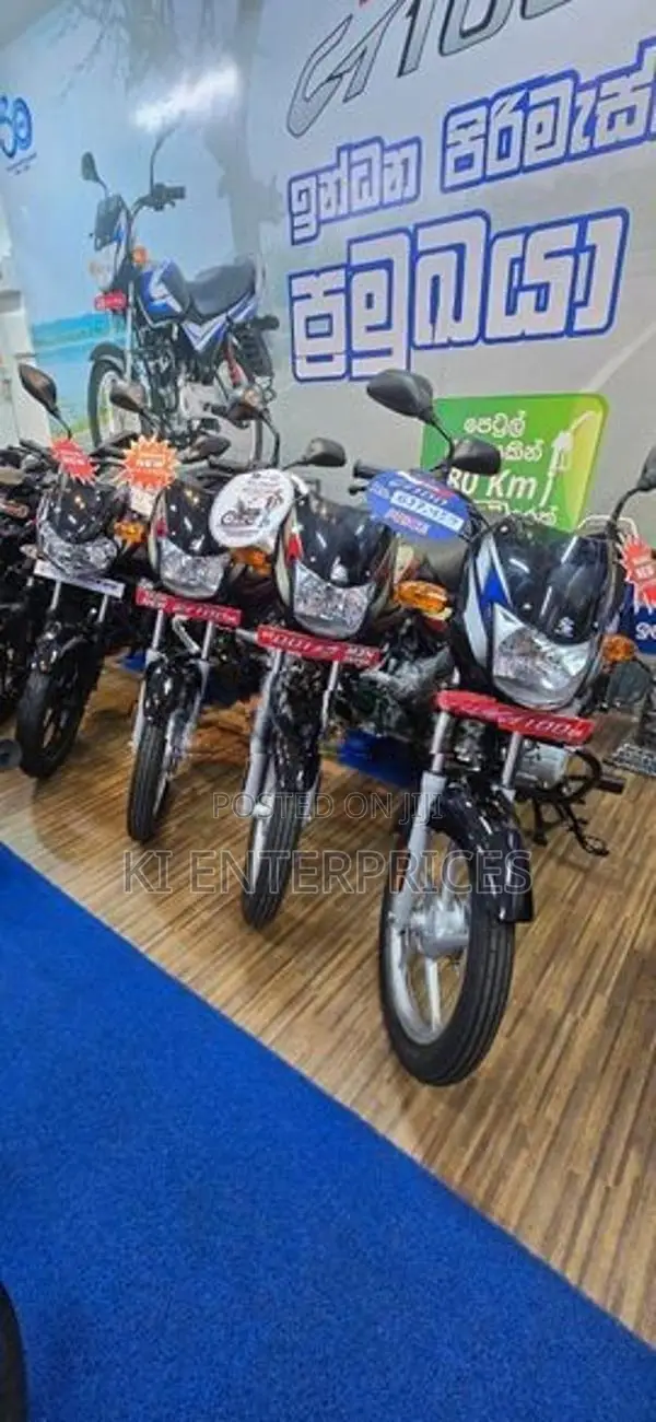 Bajaj CT100 2026