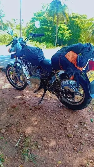 Suzuki GN 125 2011
