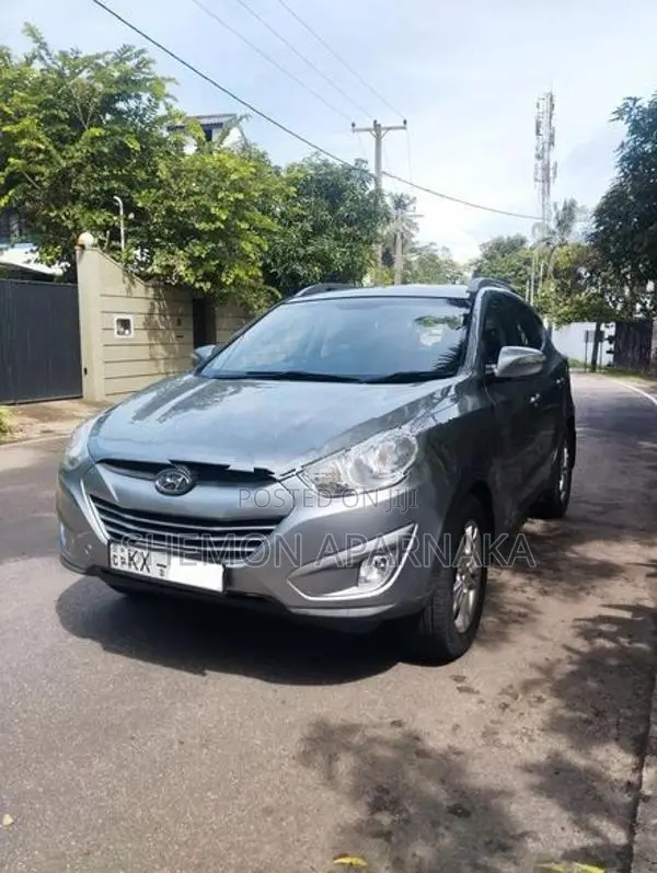 Hyundai Tucson CRDi 4WD 2013