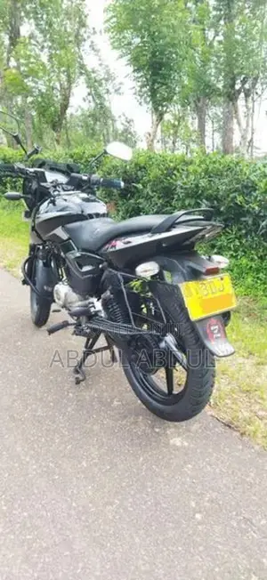 Bajaj Pulsar 150 2016