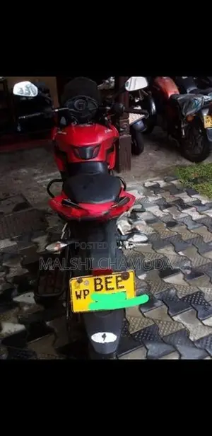 Bajaj Pulsar AS 150 2015