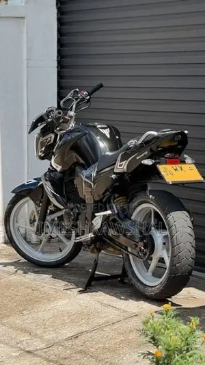 Yamaha FZ 16 2011