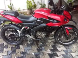 Bajaj Pulsar AS 150 2015