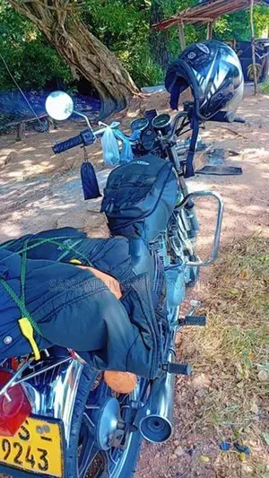 Suzuki GN 125 2011