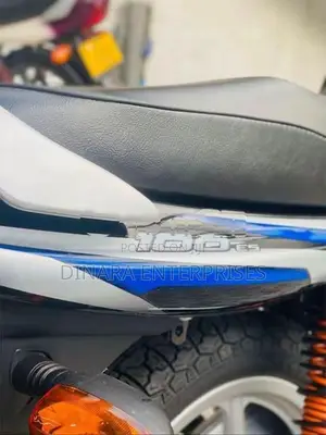Bajaj CT100 2026