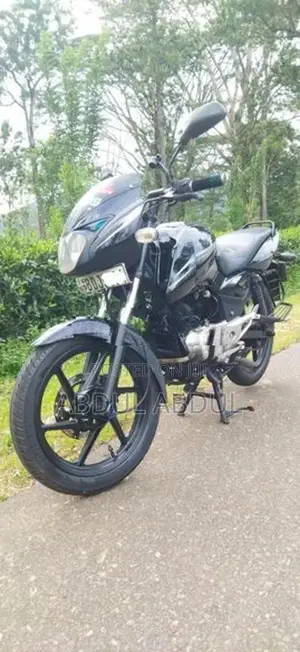 Bajaj Pulsar 150 2016