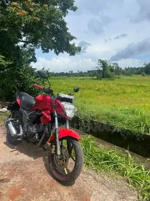 Suzuki Gixxer 2015