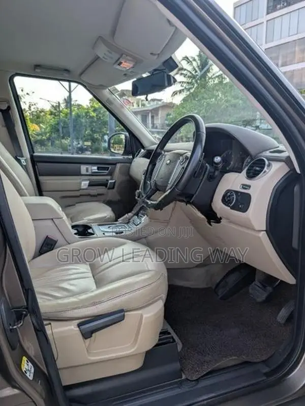 Land Rover Discovery 2014
