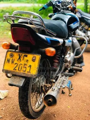 Bajaj CT100 2010