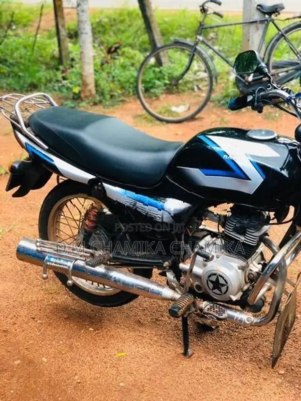 Bajaj CT100 2010