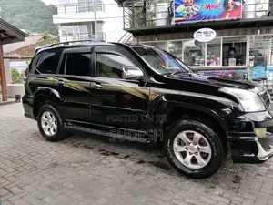 Toyota Land Cruiser Prado GX 2005