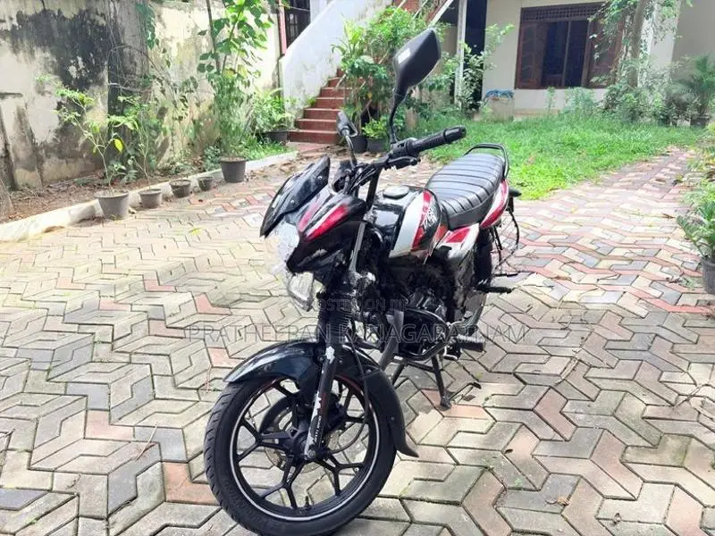 Bajaj Discover 125 2024