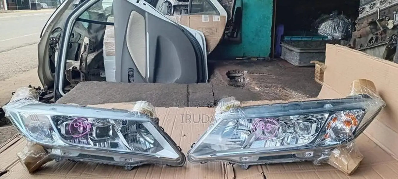 Honda Grace Headlight