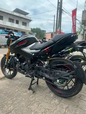 Hero Hunk 160R Brand New 2026