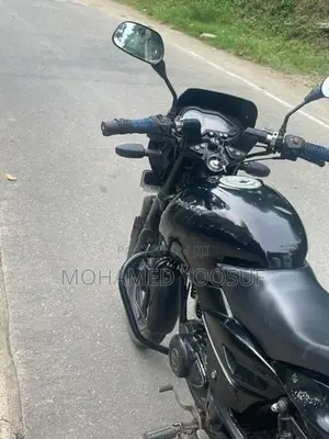 Bajaj Pulsar 150 2011
