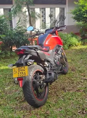 Honda CB Hornet 2018