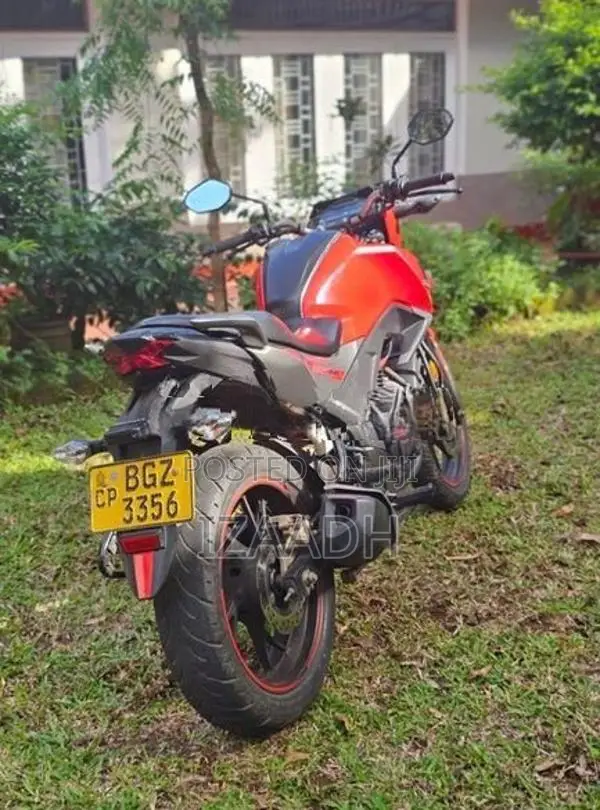 Honda CB Hornet 2018