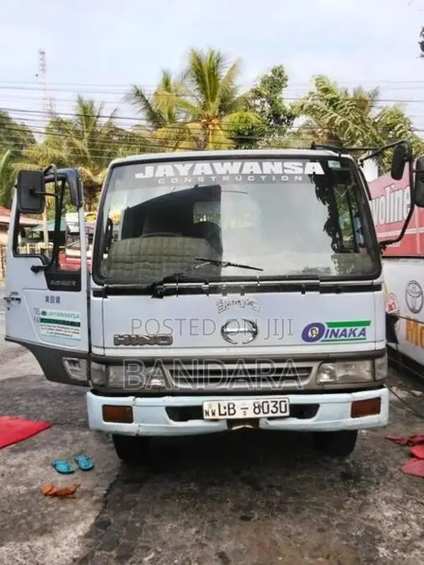 Hino Ranger 2 Cube Tipper 2006