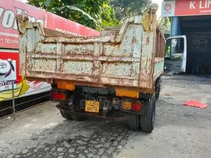 Hino Ranger 2 Cube Tipper 2006