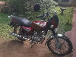 Bajaj Boxer 2004