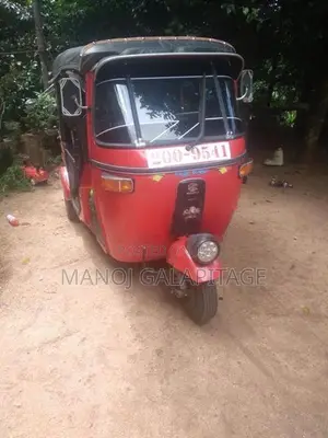 Bajaj RE 1998