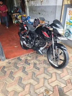 TVS Apache 160 2011
