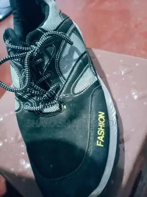 Black and Grey Casual Sneakers