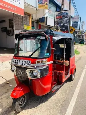 Bajaj RE 2014