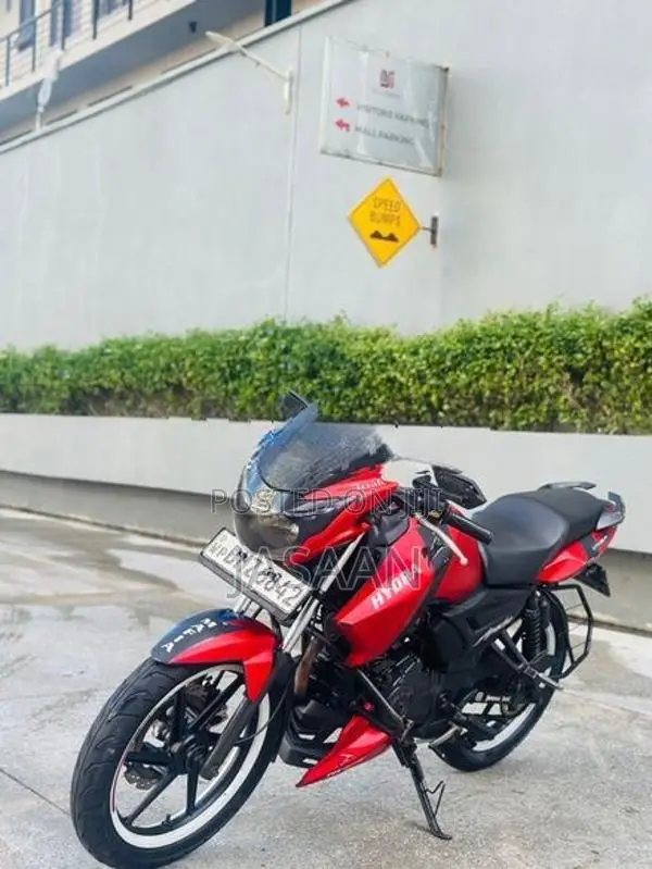 TVS Apache RTR 160 2v 2018