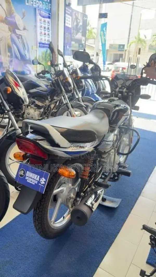 Bajaj CT100 2026
