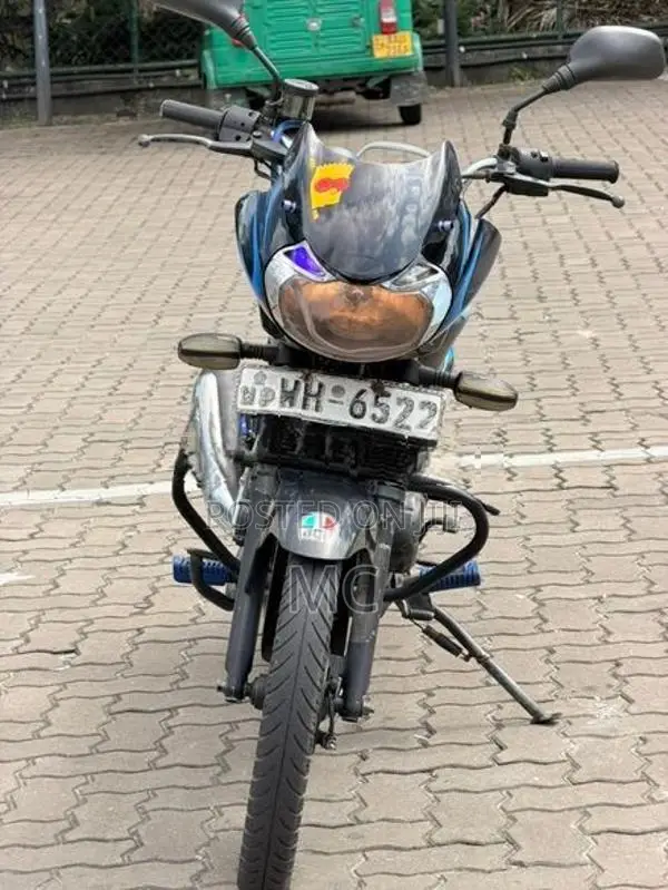 Bajaj Discover 100 2011