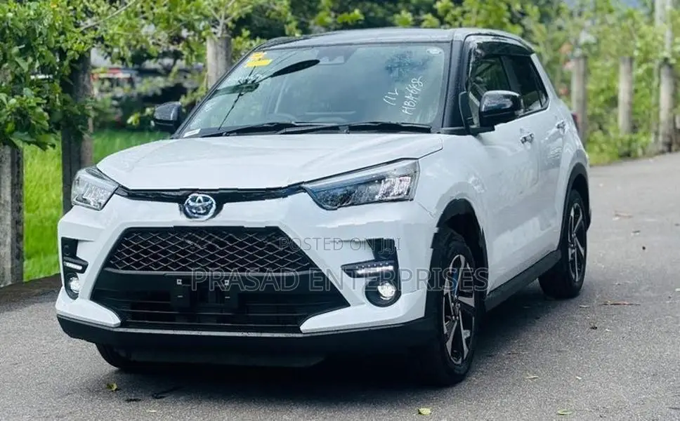 Toyota Raize Two-Tone 2025
