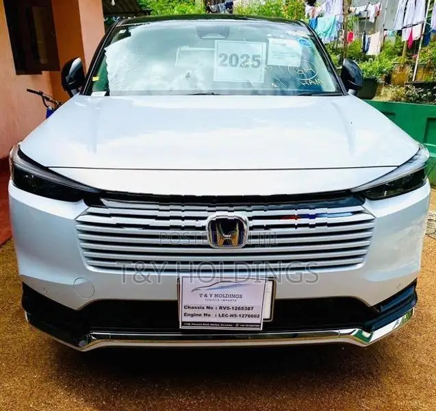 Honda Vezel HEV Z Play Package 2025