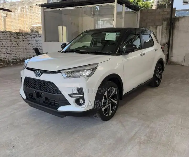 Toyota Raize Z Hybrid BSM 2026
