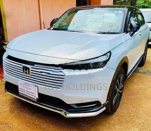 Honda Vezel HEV Z Play Package 2025