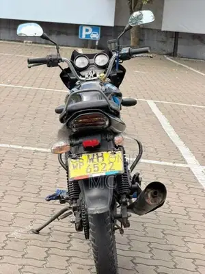 Bajaj Discover 100 2011