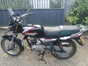 Bajaj CT100 2014