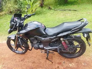 Hero Hunk 150R 2015