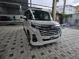 Toyota Roomy Custom Gt Turbo 2025