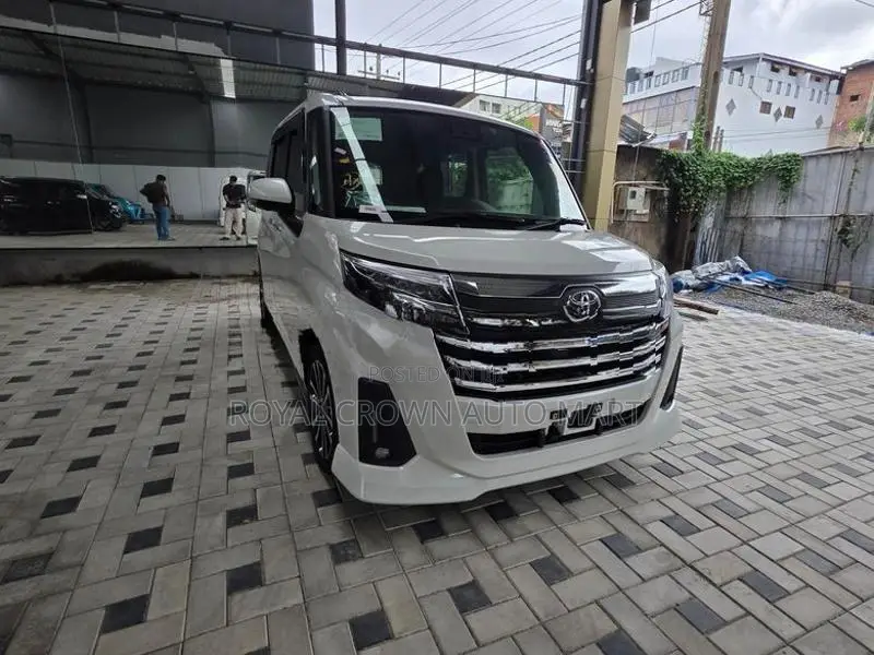 Toyota Roomy Custom Gt Turbo 2025