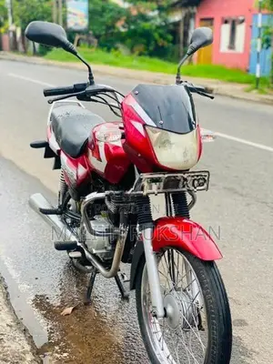 Bajaj CT100 2005
