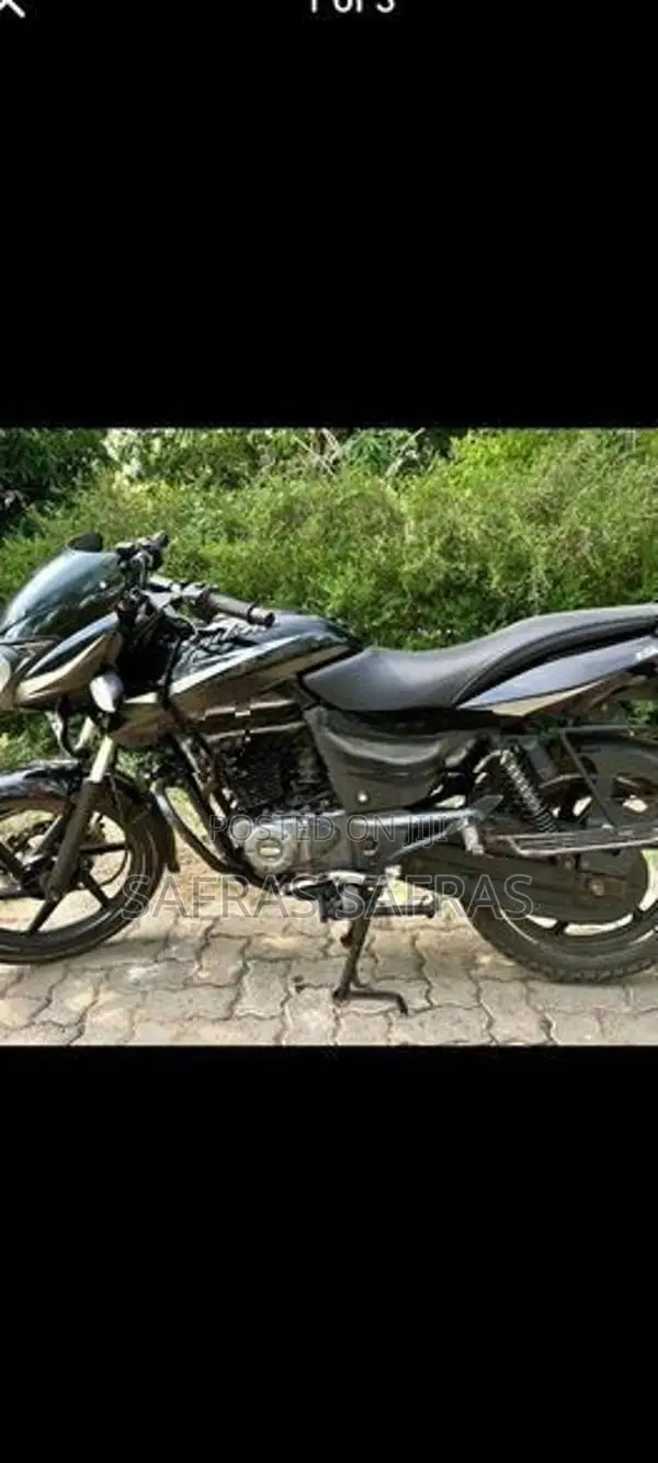 Bajaj Pulsar 150 2015