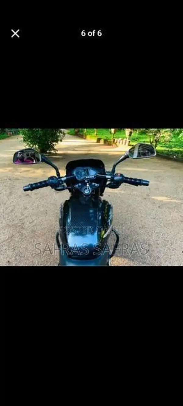 Bajaj Pulsar 150 2015