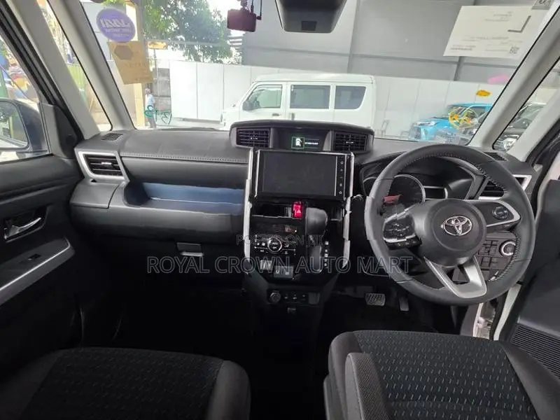 Toyota Roomy Custom Gt Turbo 2025