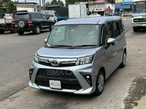Toyota Roomy G Grade 2023