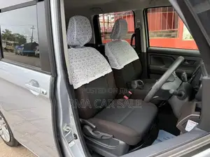Toyota Roomy G Grade 2023