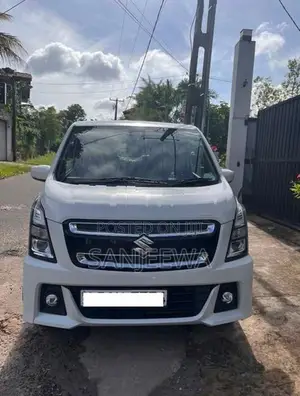Suzuki Wagon R Stingray 2018