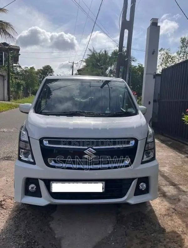 Suzuki Wagon R Stingray 2018