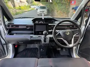 Suzuki Wagon R Stingray 2018